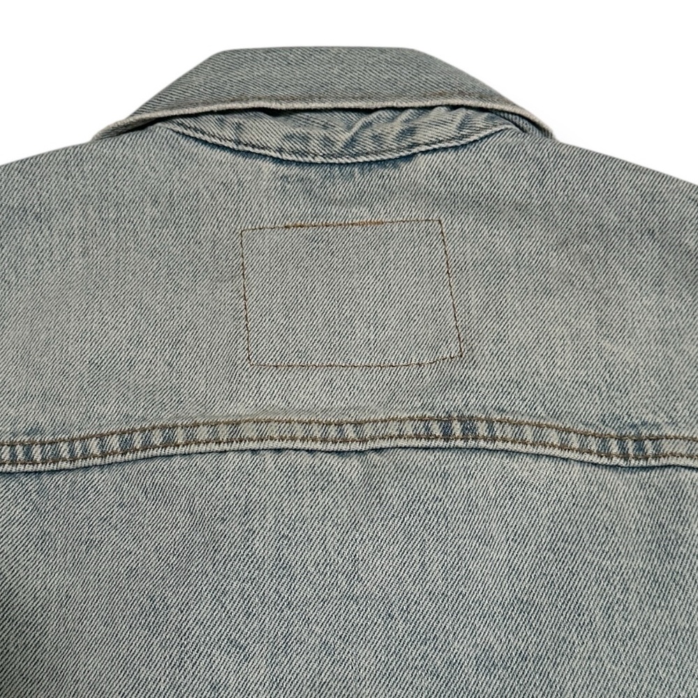 Levi's Faded Blue Tucker Premium Denim Jacket - Picture 13 of 13